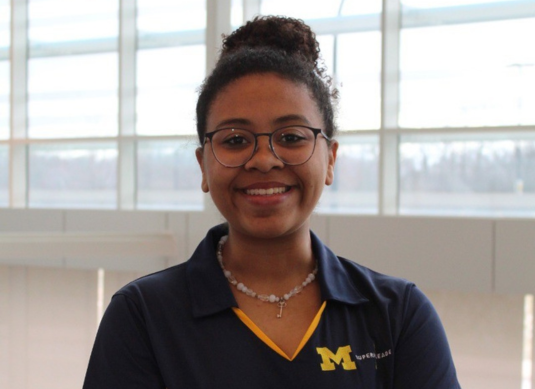 Cynthia Deneus Headshot